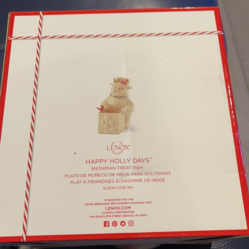 Lenox Happy Holly Days Snowman Treat Dish - Picture 7 of 7